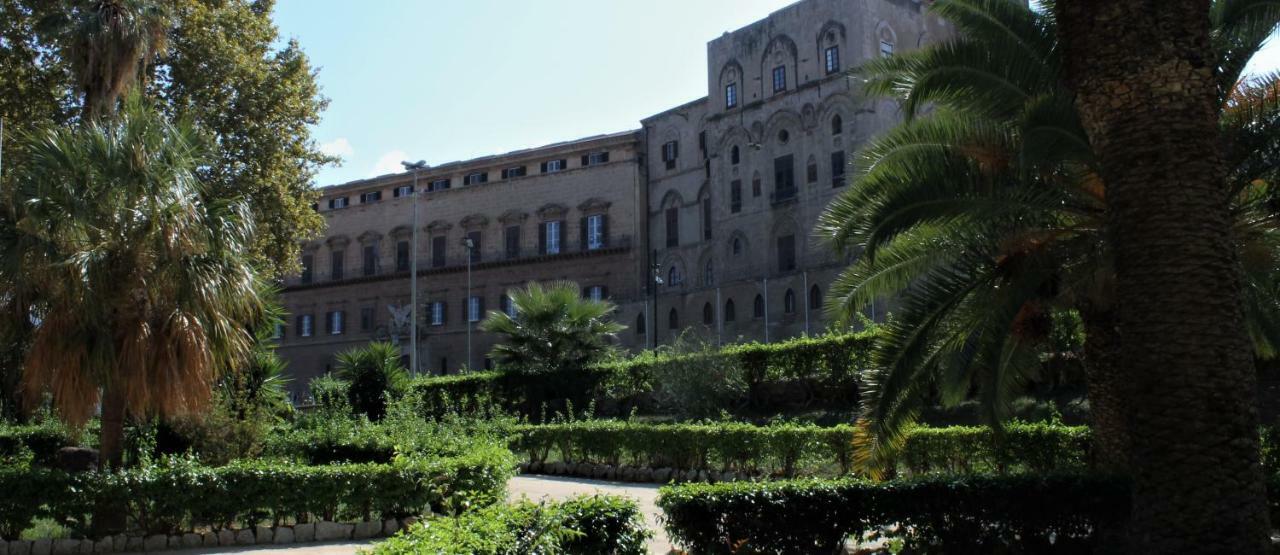 I Vicini Della Cattedrale Bed & Breakfast Palermo Exterior photo