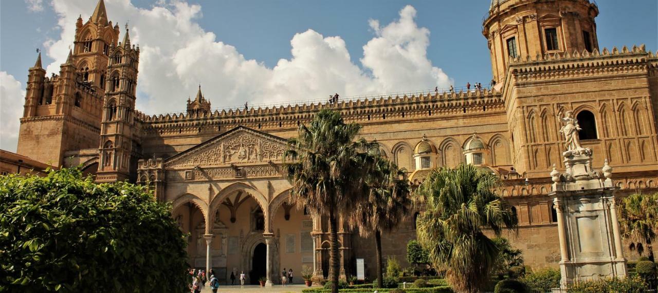 I Vicini Della Cattedrale Bed & Breakfast Palermo Exterior photo