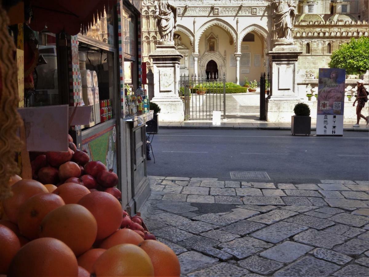 I Vicini Della Cattedrale Bed & Breakfast Palermo Exterior photo