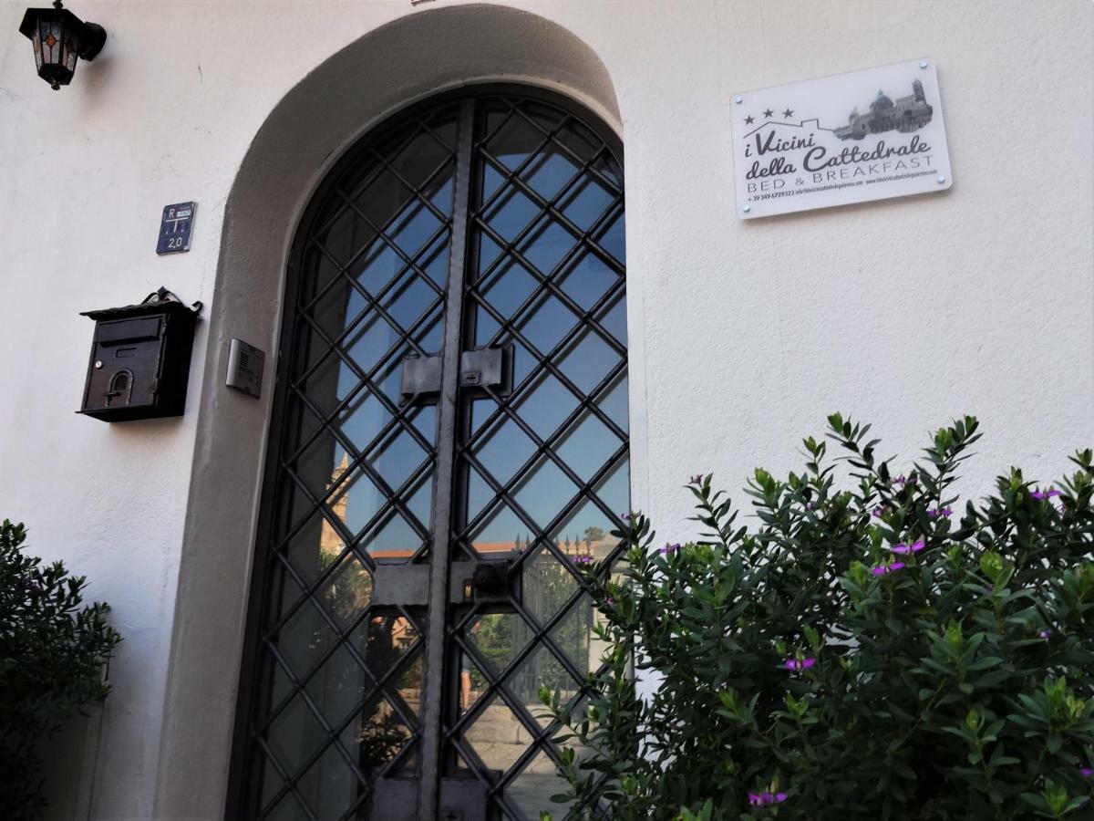 I Vicini Della Cattedrale Bed & Breakfast Palermo Exterior photo